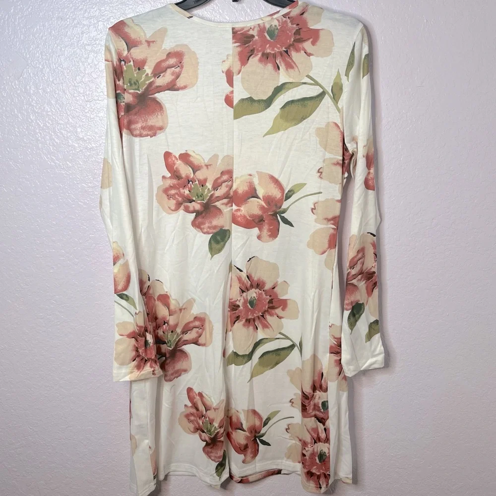 Women’s Floral TShirt Soft Casual Mini V Neck Lightweight Swing Dress Size L NEW